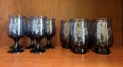 Lot of 10 Pfaltzgraff Yorktowne Etched Blue Footed & Regular Wine Water Glasses