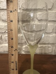 ONE COLONY AMARYLLIS (SATIN) CRYSTAL WINE / WATER GLASS (9 3/4″) MINT