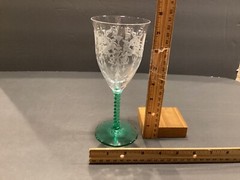 Central Glass Harding Green and Crystal 7 1/2″ Water Goblet (7 available)