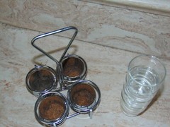 Juice / Water Mid Century Glasses Tumblers Set of 4 with Holder Caddy Carrier