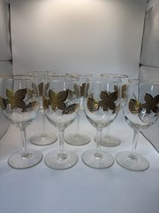 Vtg Set Of 7 MCM 1960’s Libbey Gold Leaves Pattern 6” Stem Wine Glasses