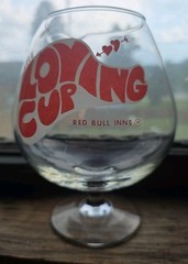 Clear Glass Large 6.75″ Footed Brandy Snifter, «loving Cup» RED BULL Inn