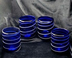 Vintage Unique 4 Pc Cobalt Blue/Over-Lay White Spiral Hand-Blown Glass Tumblers