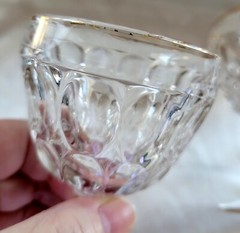 2 Jeanette Glass Thumbprint Stemmed 4″ Liquor Cocktail Glasses 1950s USA