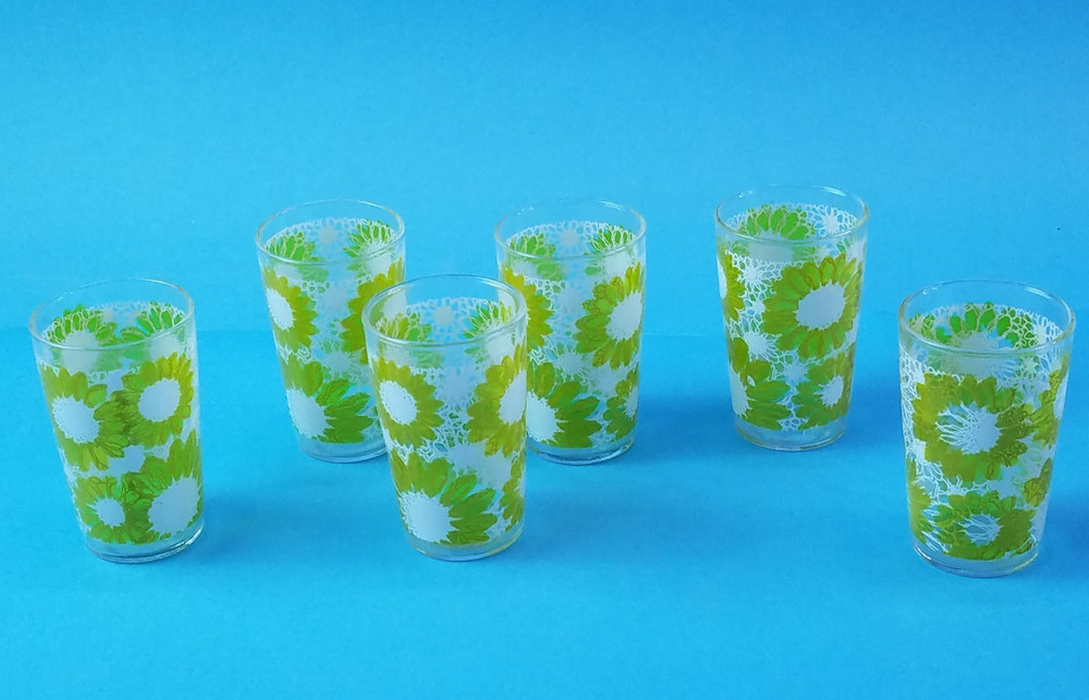Set Of 6 Vintage Hazel Atlas Yellow and white Sunflower Daisy Juice Glasses
