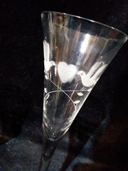 2 Wedding Toasting Fluted Champagne Colony 11″H LOVEBIRD & HEARTS Glasses Etched