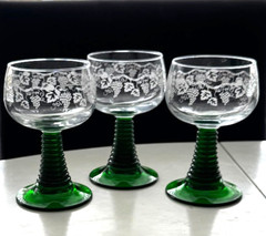 3 Luminarc France Etched Grapevine Wine Glasses Green Beehive Stem VTG Barware