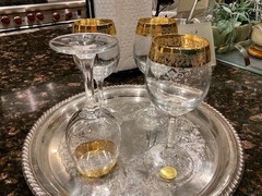24K GOLD Cellini Beautiful Etched Blown Crystal WineGlasses Set of 4 Gold Trim