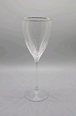 Lenox «Firelight» Crystal Wine Glass with Platinum Rim