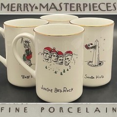 Merry Masterpieces Christmas Cups/Mugs 4pc Set 1999 Made in China 4.25″t 12oz