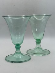 Set of 2 Mid Century Modern Green Cocktail Glasses Vintage Barware Kitchen Retro
