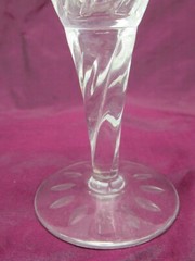 Set of 9 STUART Crystal ELLESMERE Fern Leaf Claret wine glasses 6″