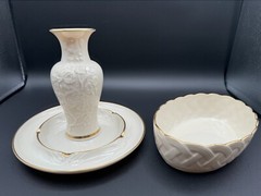 Set of LENOX Embossed Spring Vase, Flower Basket Weave Lattice Server,&a Platter