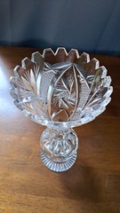 American Brilliant Style Whirling Star Pedestal Lead Crystal Vase Pinwheel Bud