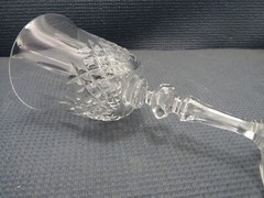 Bohemia Crystal Marquis Pattern Red Wine Goblet 6 7/8″ x 3 1/4″