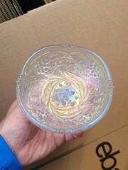 Pretty White US Glass Carnival Glass Palm Beach Berry Bowl Gooseberry Interior