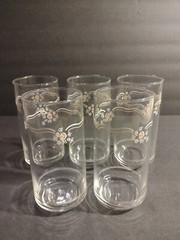 5 English Breakfast Corelle Tumblers Glasses, Clear, 6″ tall x 2 1/2″ Roses