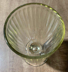 Light Amber Ice Tea Wine Water Drinking Glass 5-1/2″ Tall