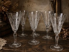 Set of 7 Vintage Etched Floral Crystal Wine Glasses 7.5” Stemware