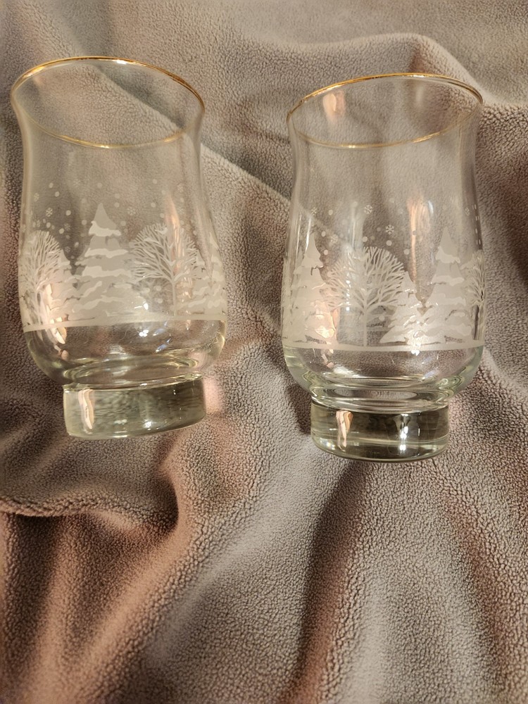 2 Libbey Glasses Tumblers Etched Frosted Arbys Winter Snow Scene Christmas