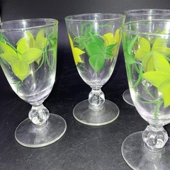 Vintage Set of 6 HandPainted Cordial Glasses, Floral Leaf Design. BEAUTIFUL!!