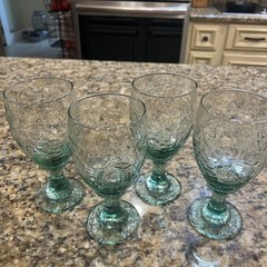 Set of 4 Libbey Green Water Glass Goblets Orchard Fruit 7″ tall 12 fl oz Vintage