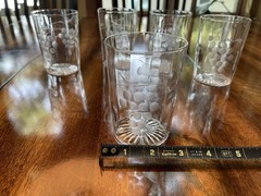 Vintage Juice Glasses Lot of 5 Etched with Grapes, Stem, & Leaves – 3 7/8″ tall