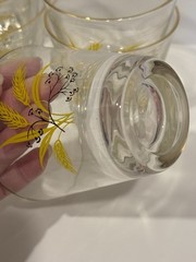 MCM Set Of 6 Beautiful Rocks Glasses With Gold Rims And Wheat/flower Design