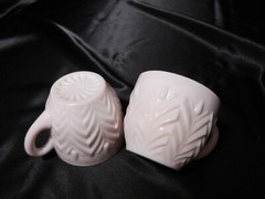 Jeannette Glass Feather Punch Cups 2 Shell Pink 2 1/2″ T ca 1957-1959