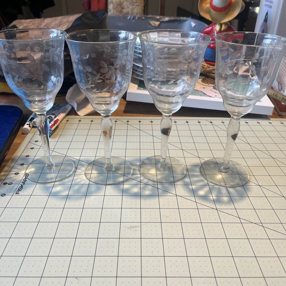 Set of 4 Vintage Etched Floral Water Goblets 8” Clear Optic Glass Stemware MCM