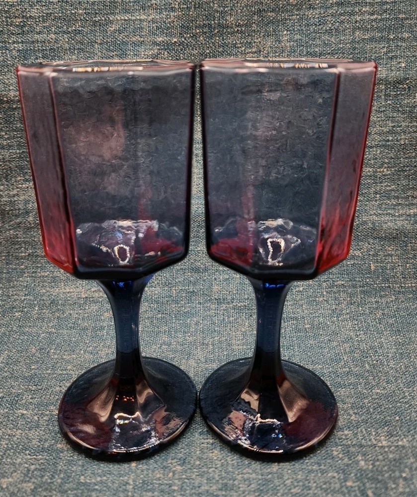 Two Vintage Libbey Facets 8 Sided Blue Footed Goblet Glasses SO22