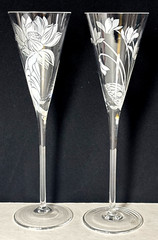 2 Franklin Mint LES FLEURS Crystal Champagne Glasses Floral Botanical Austria