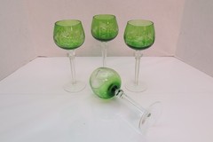 SET 4 BOHEMIAN CZECH CUT TO CLEAR Hock Wine GLASSES Goblets Emerald Green 8.25″