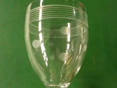 7.25″ tall White Wine Glass with Etching (AS 5)