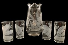 VIN 1950’s Etched Floral Pitcher and 4 Floral Tumblers Libbey Etched Glass
