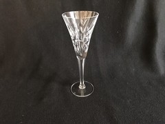 WATERFORD MILLENNIUM Cut Crystal Champagne Toasting Flutes Seahorse 9 1/4″tall