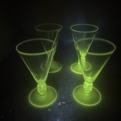 Vintage MCM Cube Stem Martini Cocktail Glass 5pc Set Frosted Rim Manganese Glow