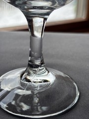 Javit Glass Grey Wheel Cut Clipper Collection 6 1/2″ Wine Stem Very Good Cond.