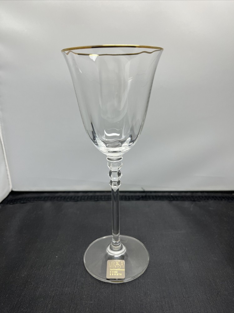 MIKASA SONATA GOLD T7102 WINE GOBLET 8″ NWT