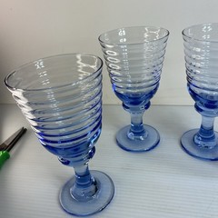 LIBBEY Sirrus Blue Water Tea Goblets, Wine Glasses, 12 oz Stemmed 7” T Set of 4