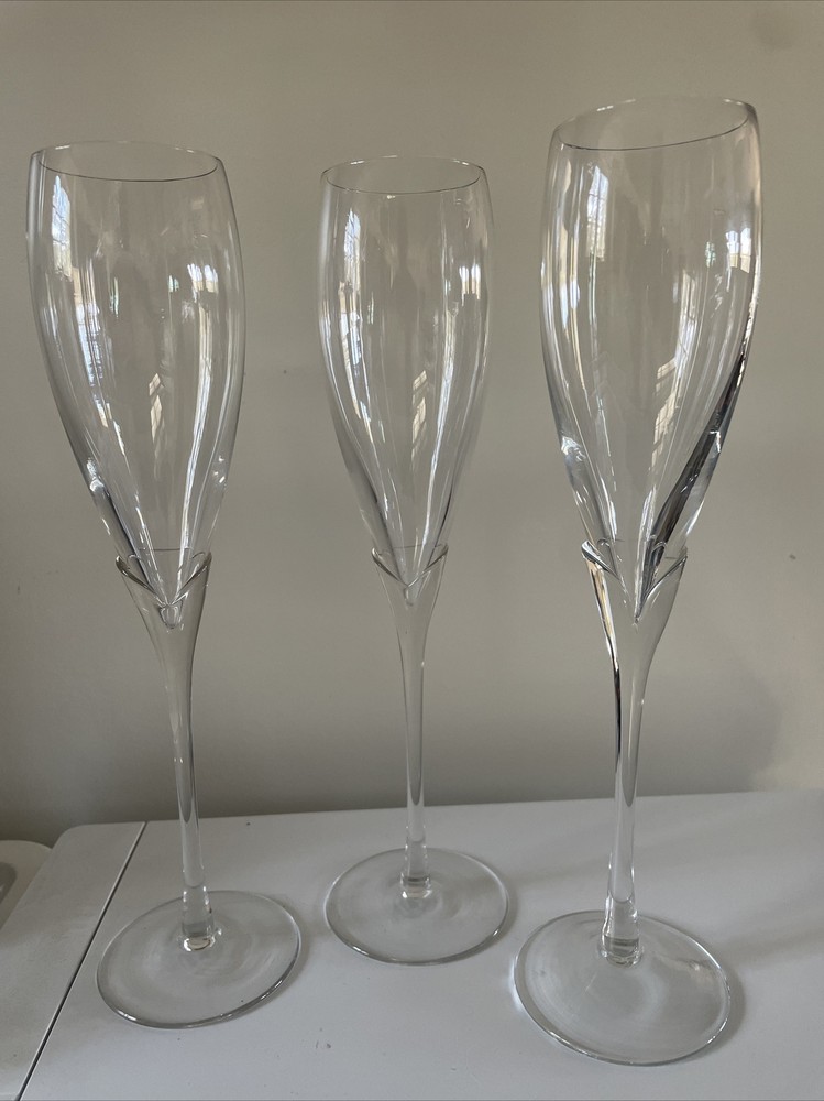 Set Of 3 AMARYLLIS BY COLONY CLEAR FLUTED CHAMPAGNE 9 7/8″