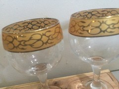 4 CIRCLEWARE Classique WINE GLASSES GOLD Encrusted RIM CRYSTAL Wine Glass