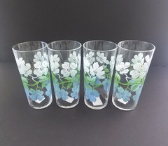 4 Vintage Glasses MCM Dogwood Flowers 6″ Tumblers Blue & White 16 oz Iced Tea