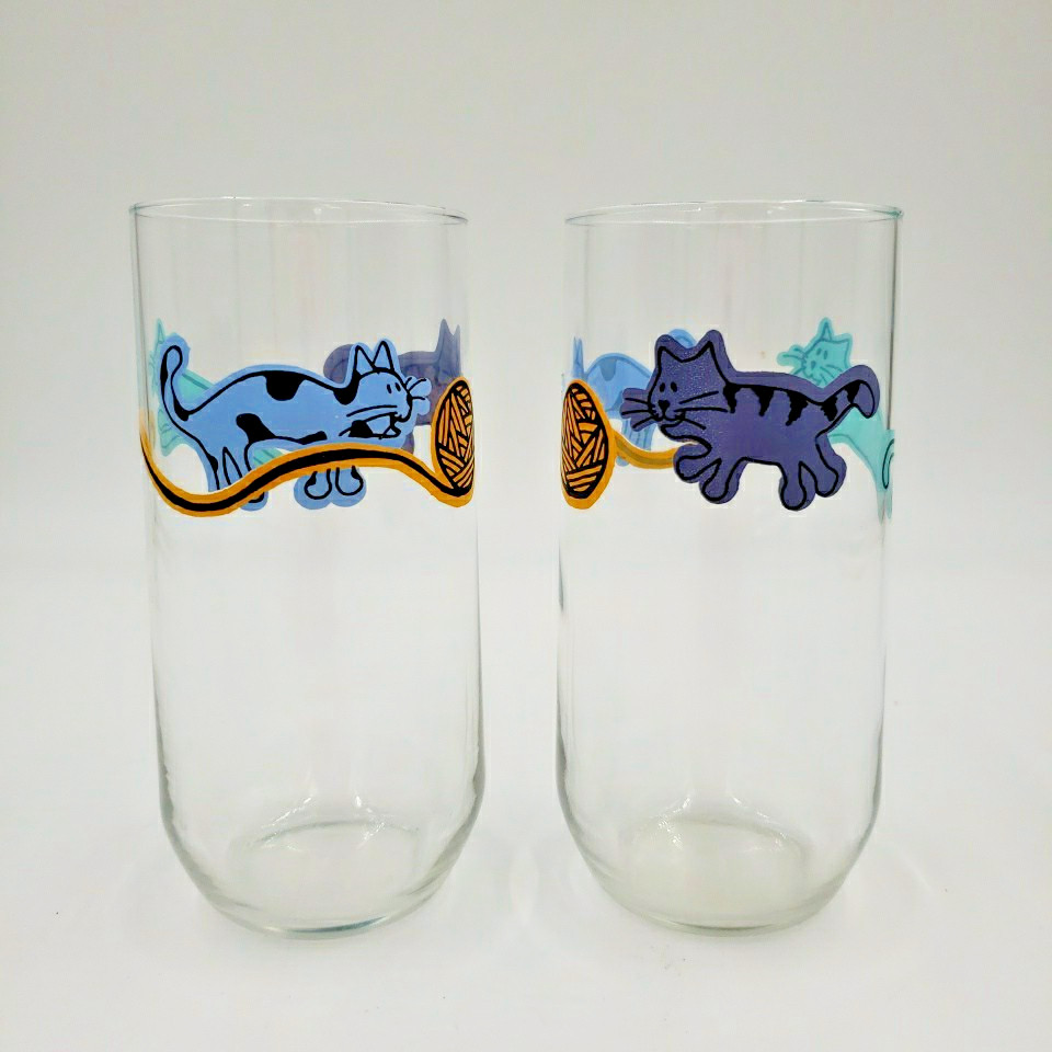 Raining Cats and Dogs Tumbler 14 oz Drinking Glass by Citation Y2K Cute Animals