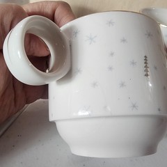 Grace Fine Porcelain Christmas Snowman Mugs Set of 4 Gold Rim 3.5″ Holiday Cups