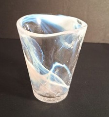 Kosta Boda Mine Ulrica Hydman Vallien UHV Glass Tumbler – Sweden – White Swirl