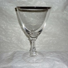 1953-75 FOSTORIA WEDDING RING platinum band 6 1/4″ WATER GOBLET – MINT (1 of 7)