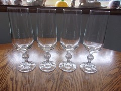 Fluted Champagne 7 Oz Claudia Import Assoc Ball Stem 6 3/4″ – Set of 4