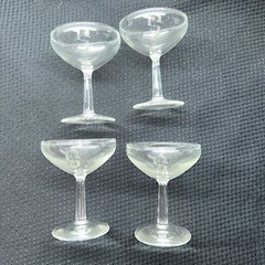 4 Vintage 1950’s Stemed Champagne Coupes With Etched “S” 5”. EUC