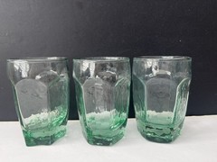 3 LIBBEY CHIVALRY GREEN FLAT JUICE GLASSES 3-3/4″ T 6 Fl..oz.